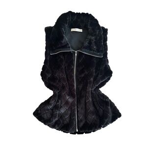 FAIR HAVEN ~ Black Quilted Faux Fur Vest with Pockets size L